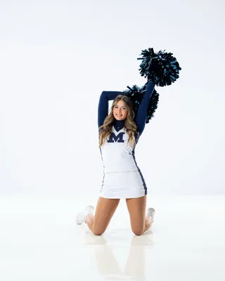 High school cheerleader media day portrait, Treasure Valley Idaho