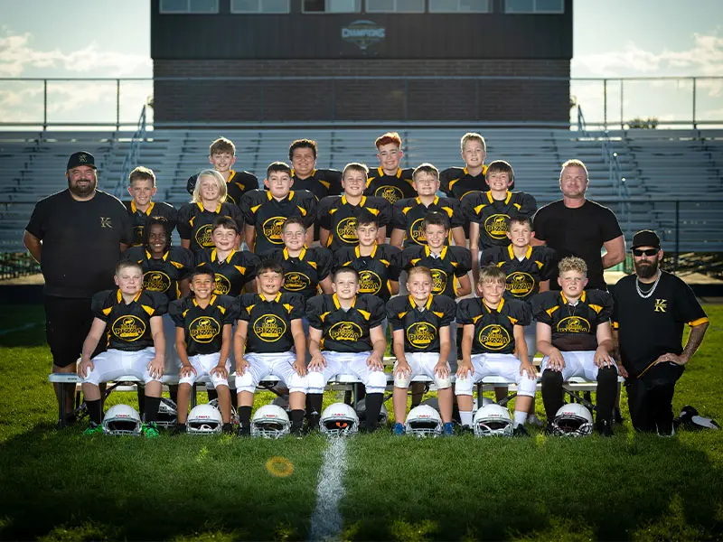 Outdoor team photo example